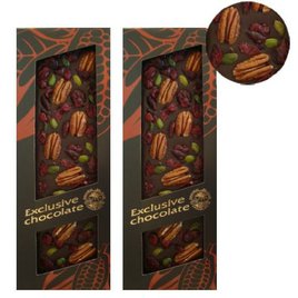 Mléčná čokoláda sypaná pekanovými ořechy, pistáciemi a brusinkami 120g