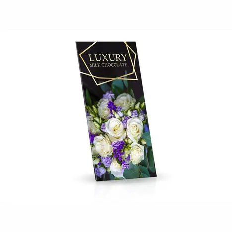 velka_mlecna_cokolada_mandle_maliny_bile_ruze